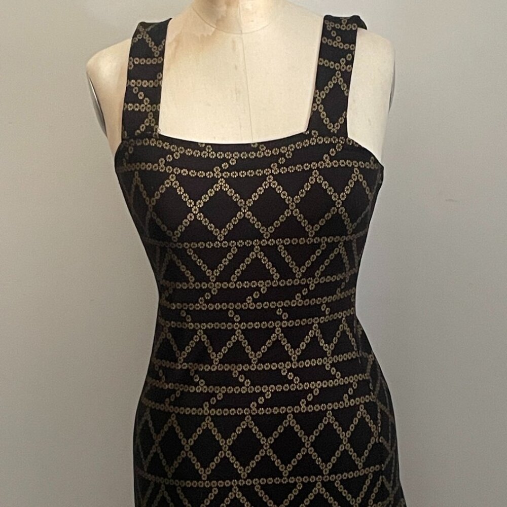 Black & Gold Geometric Print Bodycon Dress